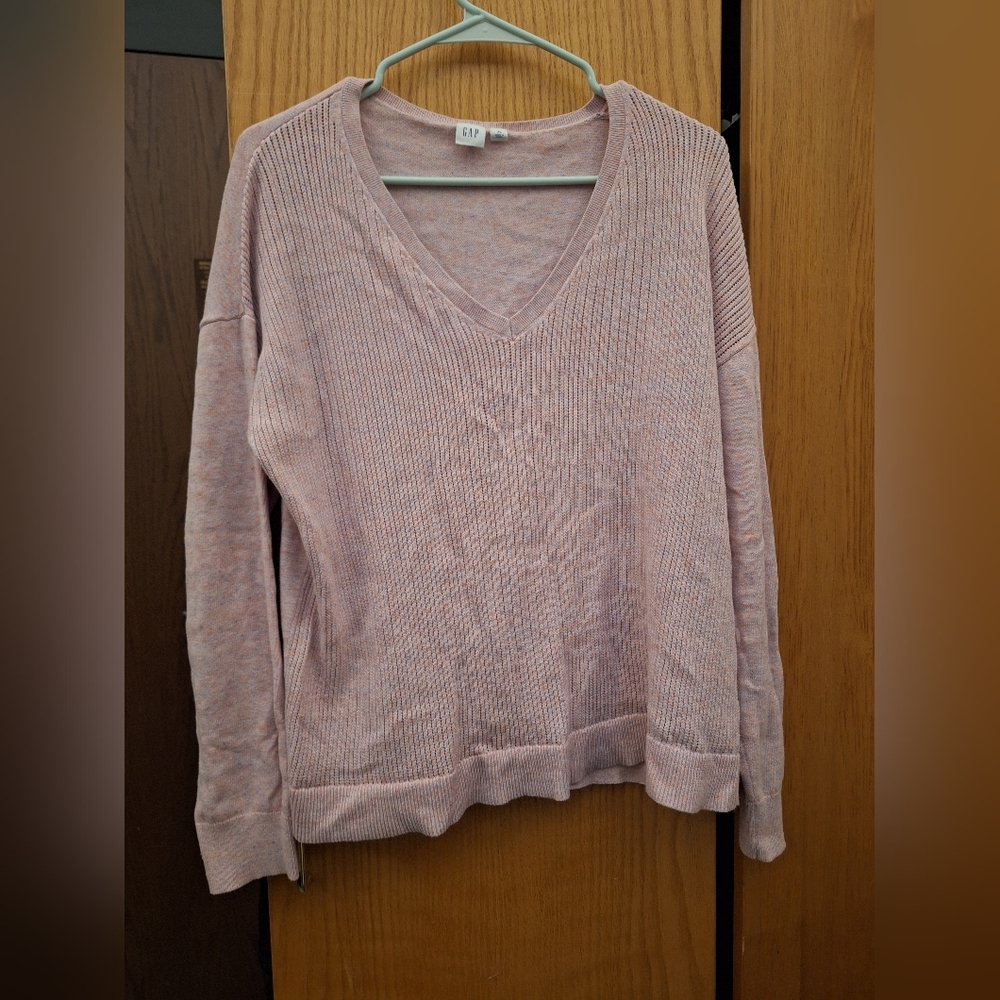 GAP Women's Pink Sweater